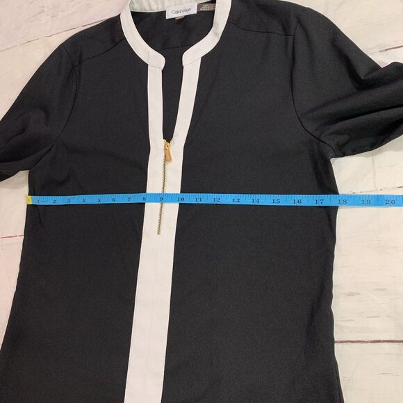 Calvin Klein XS Office Work Career Blouse Roll-up Sleeves Black White Gold Zip - Picture 15 of 16